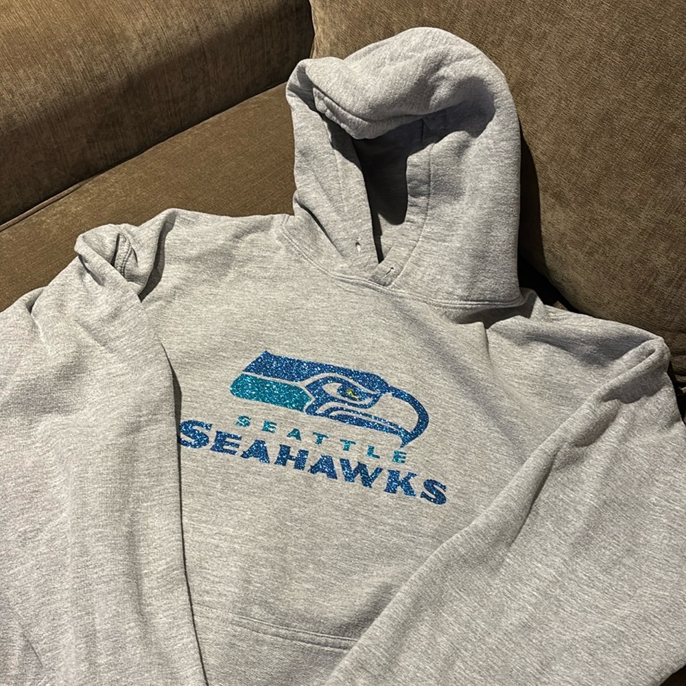 Large Sparkly/Glittery Seattle Seahawks Heavy Blend Hooded Sweatshirt